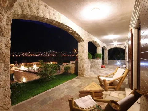 Sale, house, 497m², Prčanj, Kotor - image 5