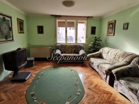 Prodaja, kuća, 111m², Centar, Novi Sad - image 2