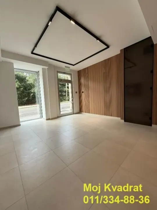 Rent, office space, 25m², Uciteljsko Naselje, Zvezdara Sve Podlokacije