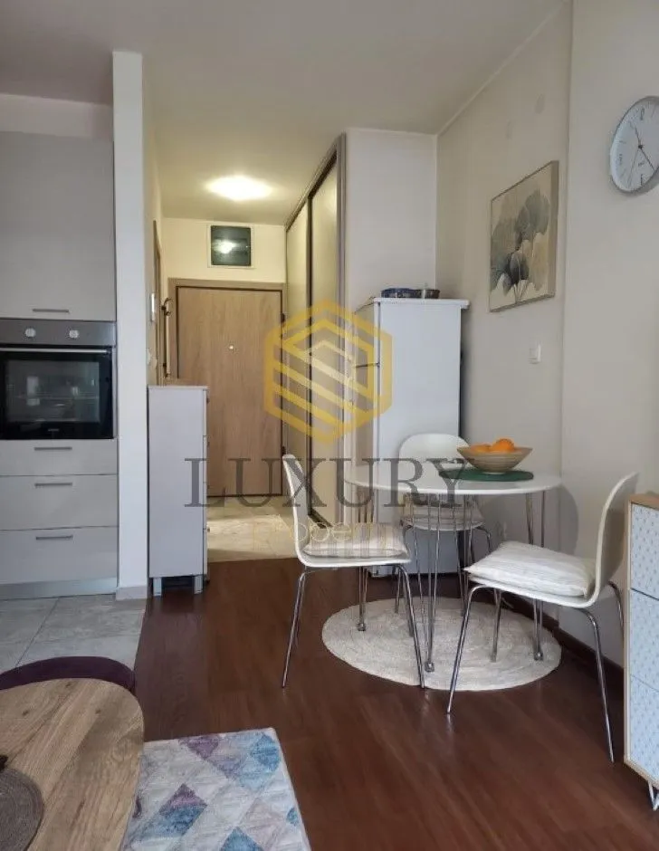 Izdavanje, garsonjera, 30m², Master Kvart, Podgorica