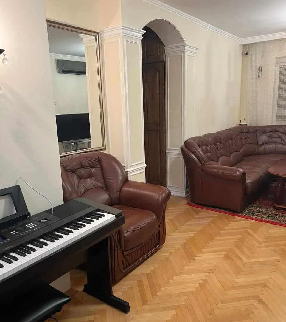 Prodaja, trosoban stan, 114m², Adok, Budva