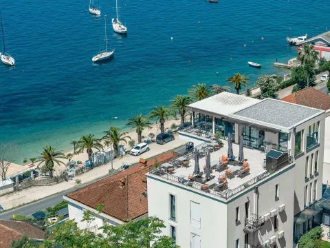 Ugostiteljski objekat in Kumbor