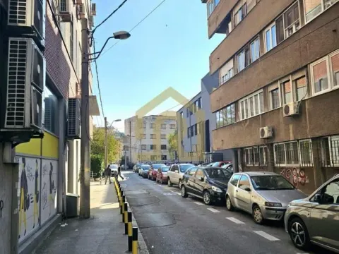 Prodaja, jednosoban stan, 43m², Stari Grad, Beograd