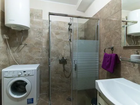 Sale, three bedroom apartment, 149m², Budva, Crna Gora - image 16