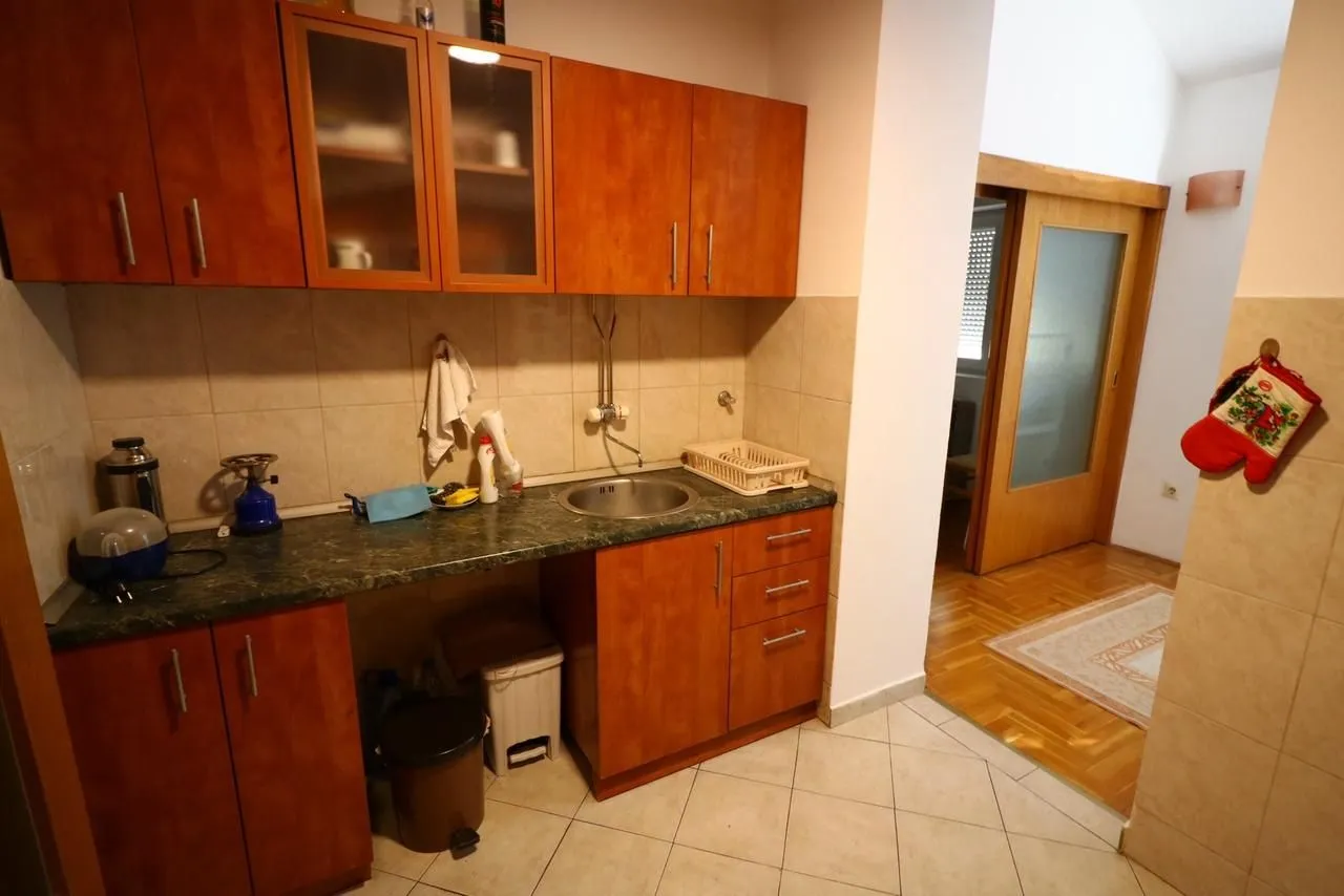 Prodaja, dvosoban stan, 92m², Stari Aerodrom, Podgorica