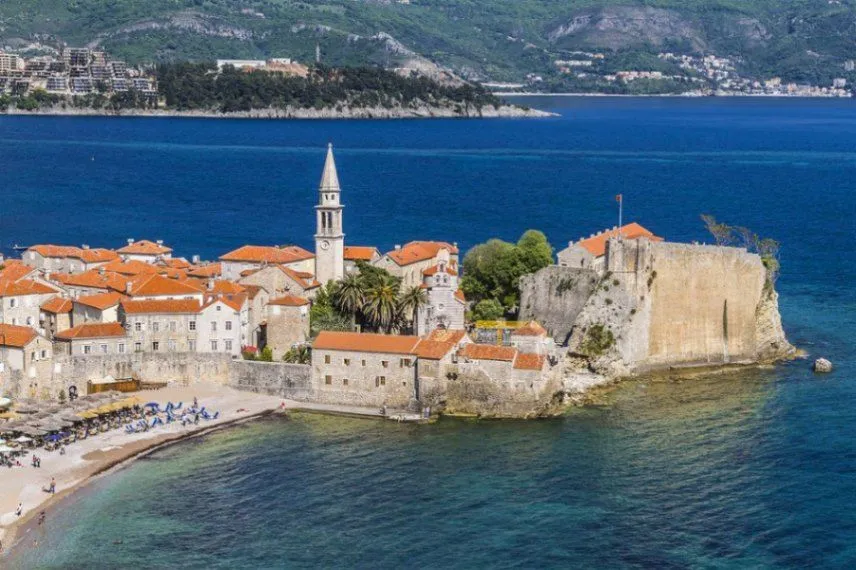 Prodaja, trosoban stan, 86m², Budva, Crna Gora