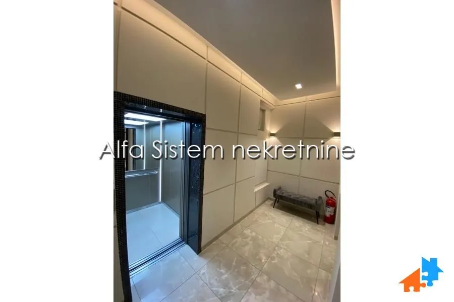 Izdavanje, stan, 35m², Južni Bulevar, Vračar Sve Podlokacije
