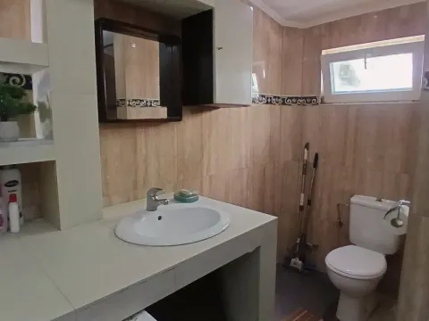 Rent, four bedroom apartment, 110m², Kalenić Pijaca, Vračar Sve Podlokacije - image 5