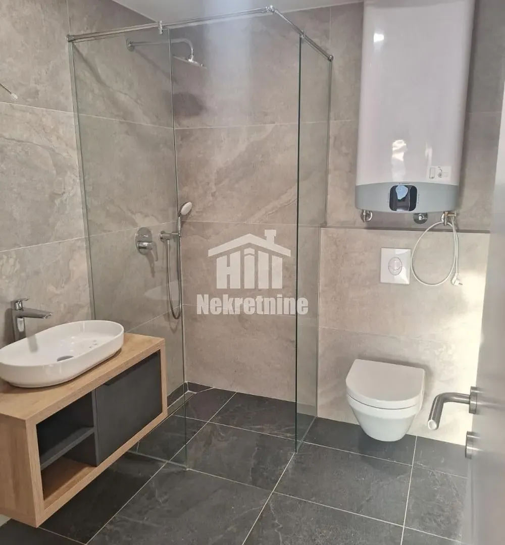 Sale, two bedroom apartment, 53m², Autokomanda, Voždovac Sve Podlokacije