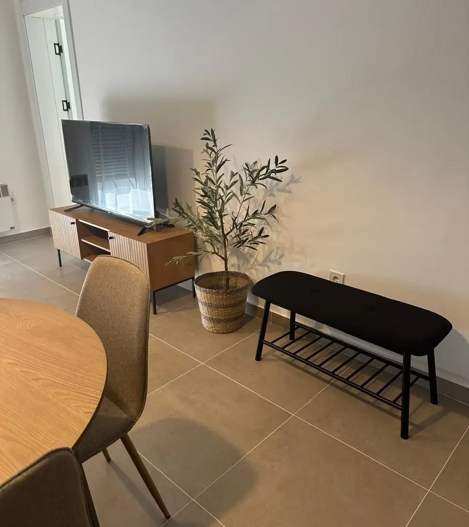 Rent, two bedroom apartment, 63m², 1 maj, Podgorica