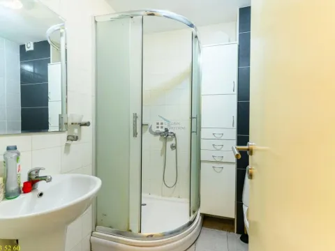 Sale, one bedroom apartment, 33m², Palilula Sve Podlokacije, Beograd - image 12