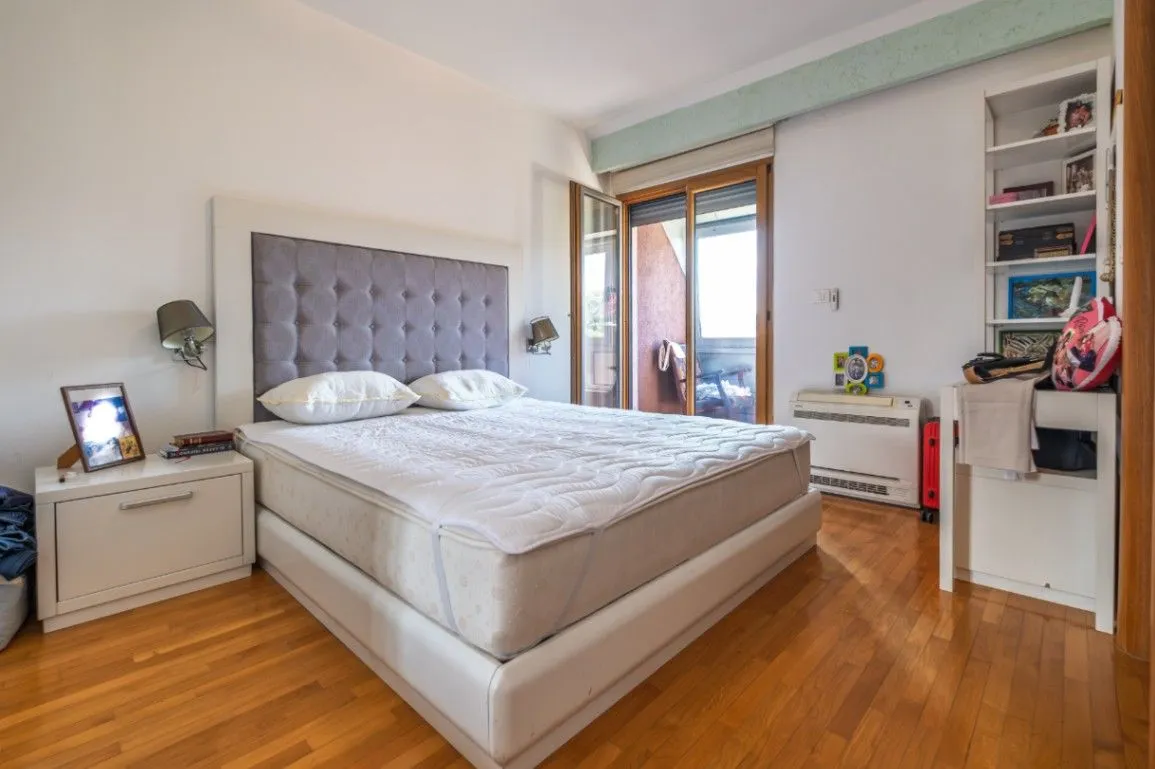 Prodaja, trosoban stan, 136m², Centar, Podgorica