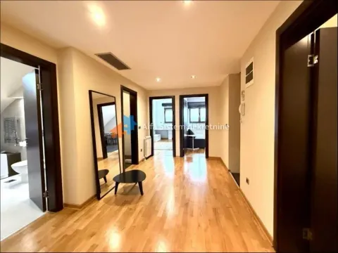 Rent, apartment, 160m², Vračar Sve Podlokacije, Beograd - image 14