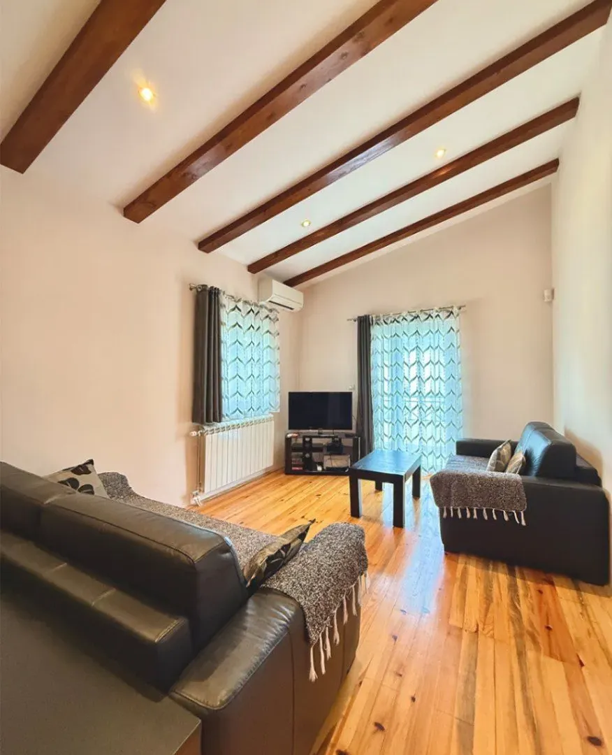 Sale, house, 160m², Zankovići, Bar
