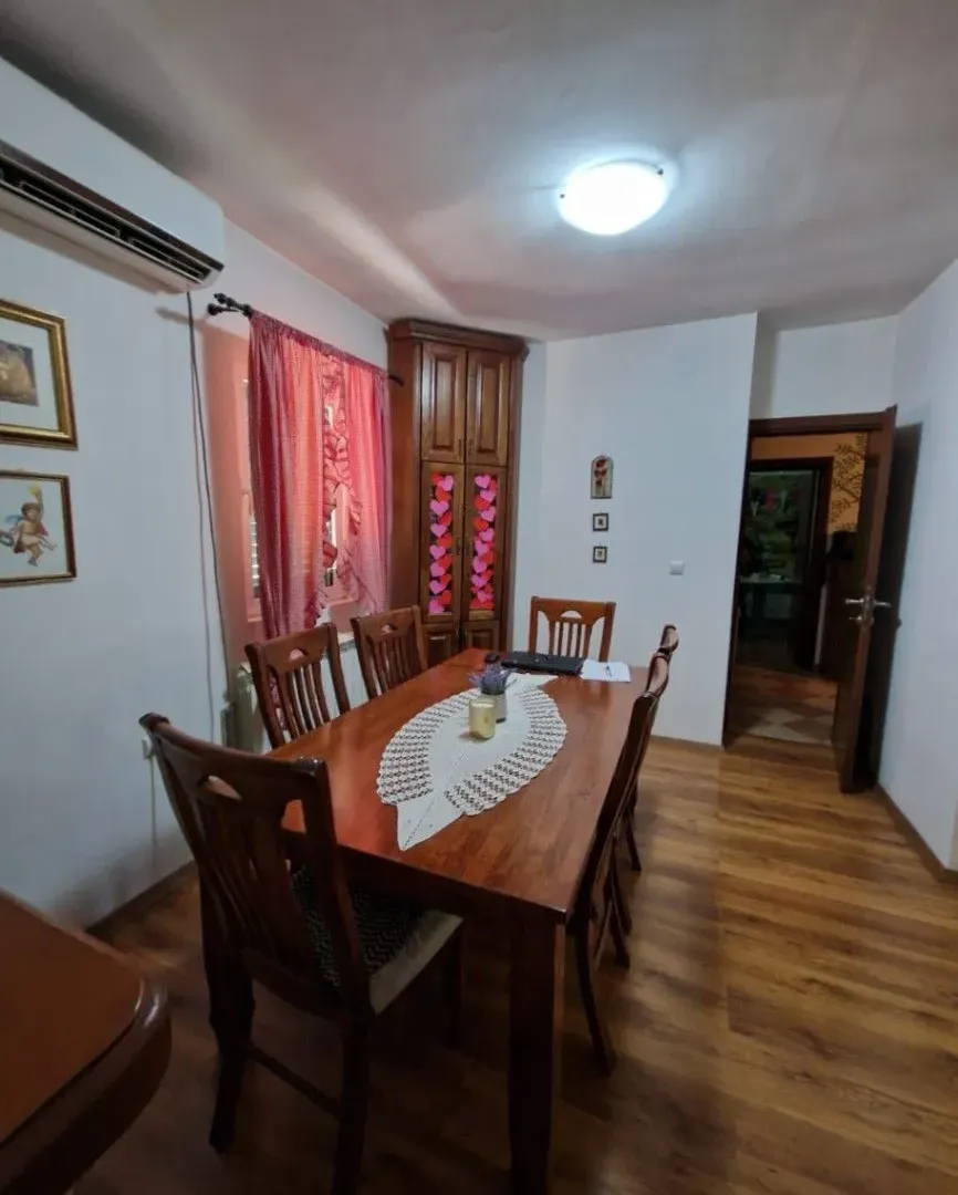 Rent, house, 94m², Masline, Podgorica