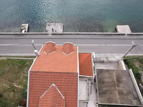 Prodaja, kuća, 211m², Donja Lastva, Tivat - image 21