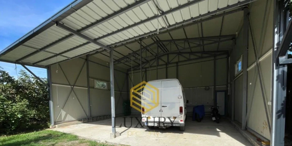 Izdavanje, poslovni prostor, 80m², Gornja Gorica, Podgorica