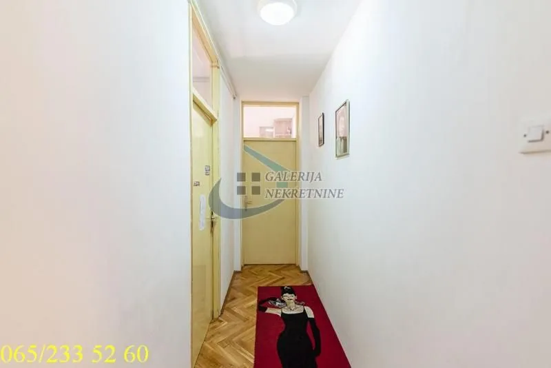 Sale, three bedroom apartment, 77m², Hala Pionir, Palilula Sve Podlokacije