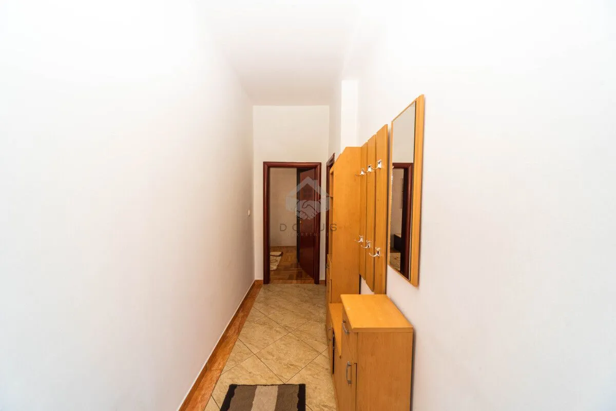 Rent, one bedroom apartment, 55m², Stari Aerodrom, Podgorica