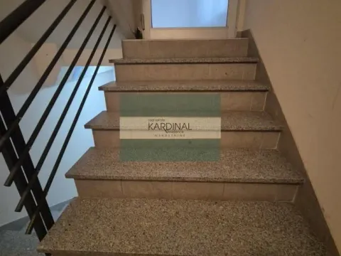 Rent, office space, 108m², Centar, Ćuprija - image 7