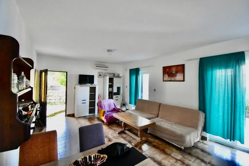Prodaja, kuća, 210m², Krašići, Tivat