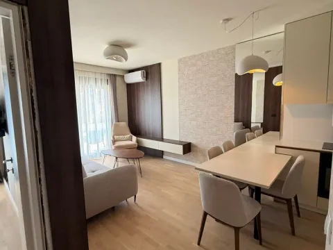 Rent, two bedroom apartment, 86m², Budva, Crna Gora - image 6