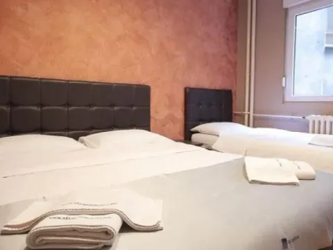 Rent, three bedroom apartment, 87m², Zeleni Venac, Beograd - image 6