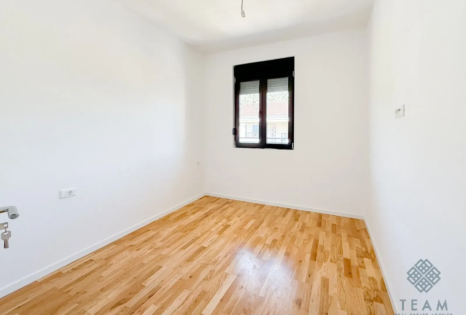 Rent, one bedroom apartment, 45m², Tološi, Podgorica