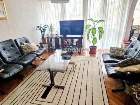 Sale, house, 135m², Višnjička Banja, Palilula Sve Podlokacije - image 6