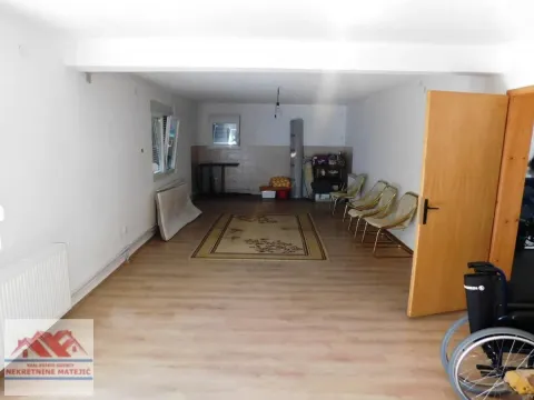 Prodaja, kuća, 300m², Stanovo, Kragujevac - image 30