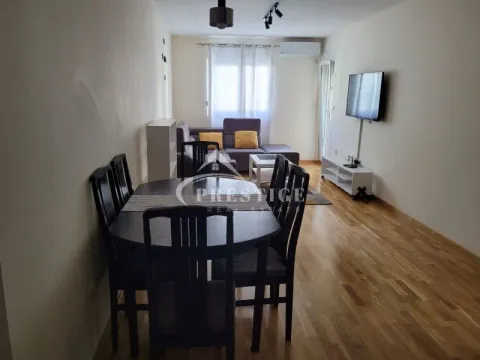 Izdavanje, jednosoban stan, 48m², City Kej, Podgorica - image 7