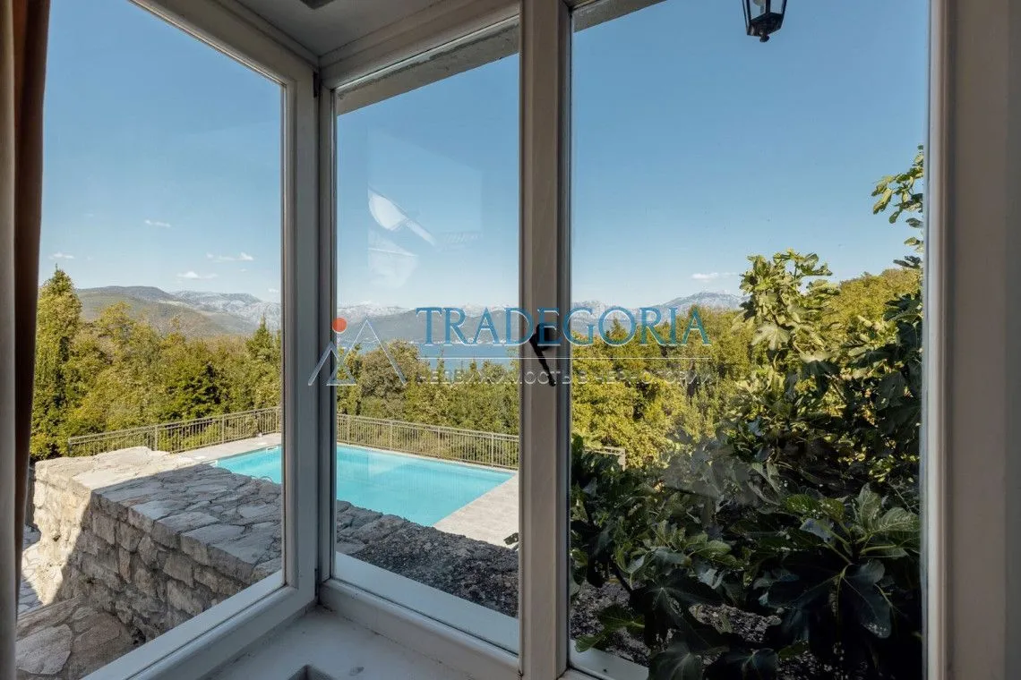 Prodaja, kuća, 176m², Krimovica, Kotor