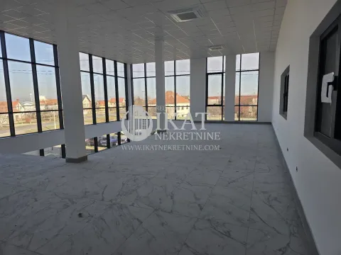 Izdavanje, poslovni prostor, 3440m², Šimanovci, Pećinci - image 6