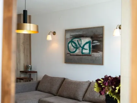 Sale, two bedroom apartment, 67m², Opatovo, Tivat - image 4