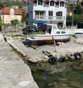 Prodaja, kuća, 200m², Kotor, Crna Gora - image 10