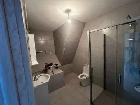 Prodaja, kuća, 163m², Centar, Zrenjanin - image 4