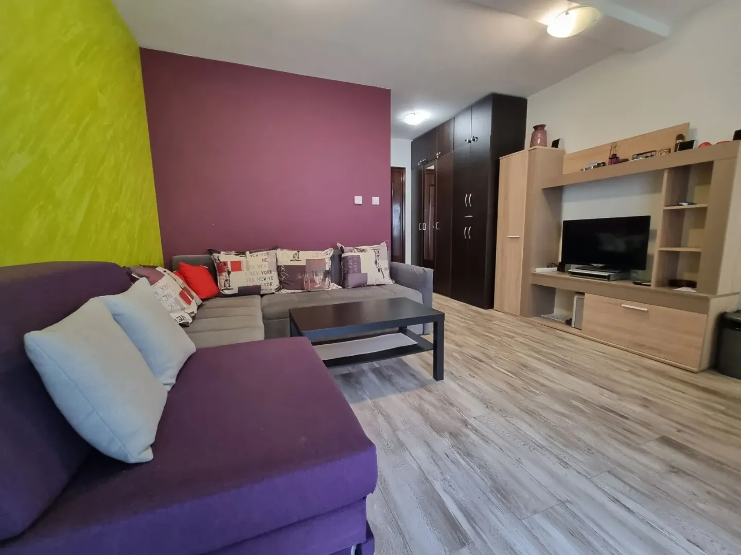 Rent, studio apartment, 35m², Budva, Crna Gora