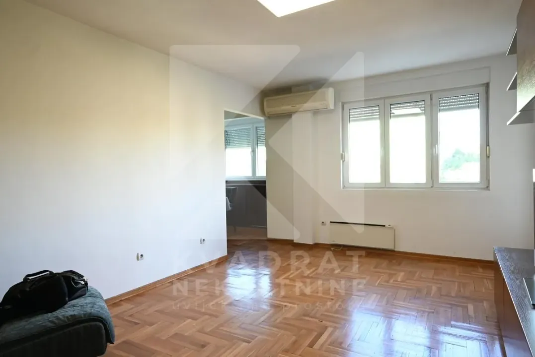 Rent, office space, 90m², Preko Morače, Podgorica