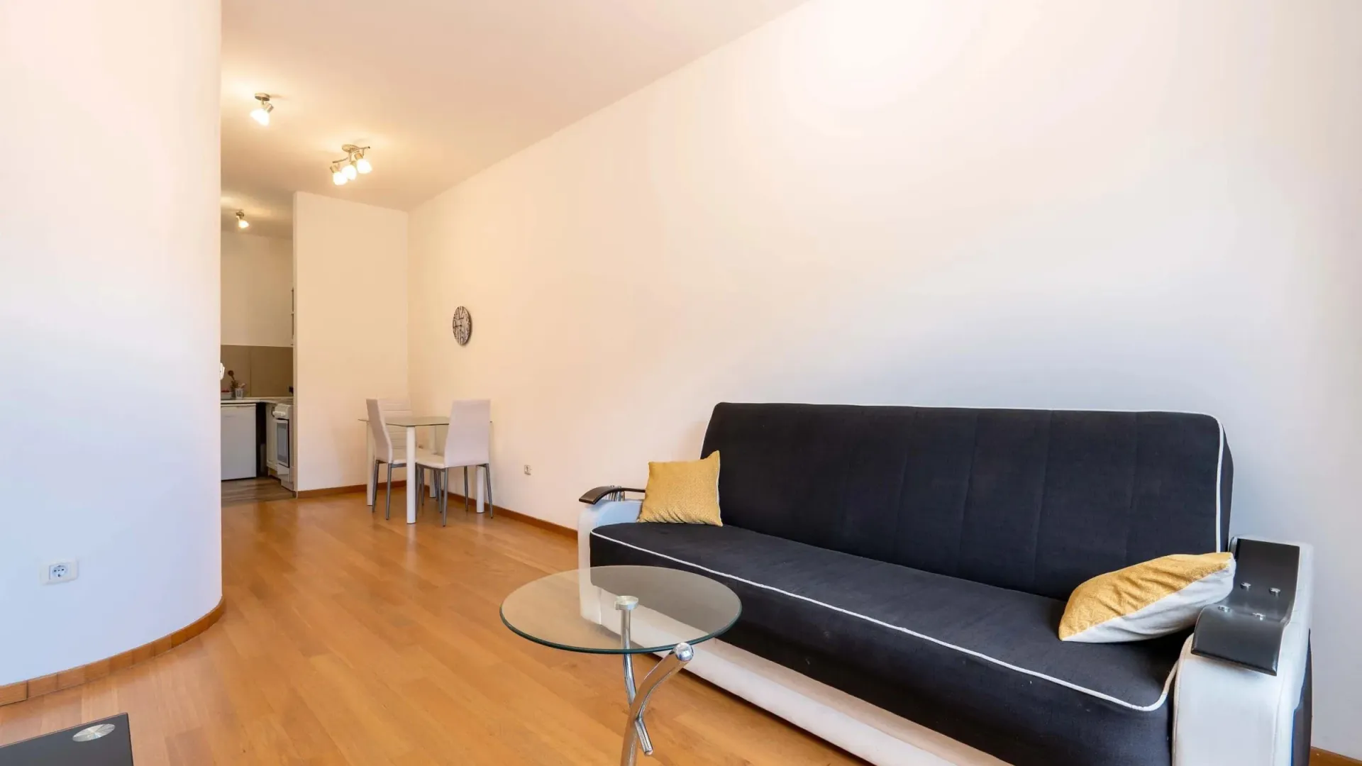 Prodaja, jednosoban stan, 44m², Vidikovac, Budva