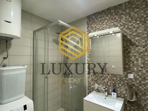 Izdavanje, dvosoban stan, 100m², Preko Morače, Podgorica - image 3