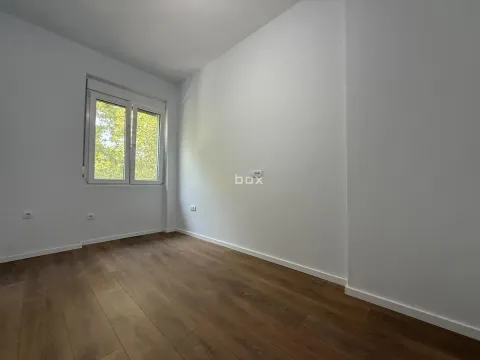 Prodaja, trosoban stan, 71m², Pantelej, Niš - image 13
