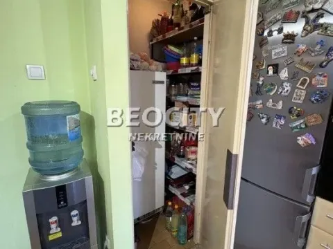 Prodaja, trosoban stan, 76m², Novo naselje, Novi Sad - image 5