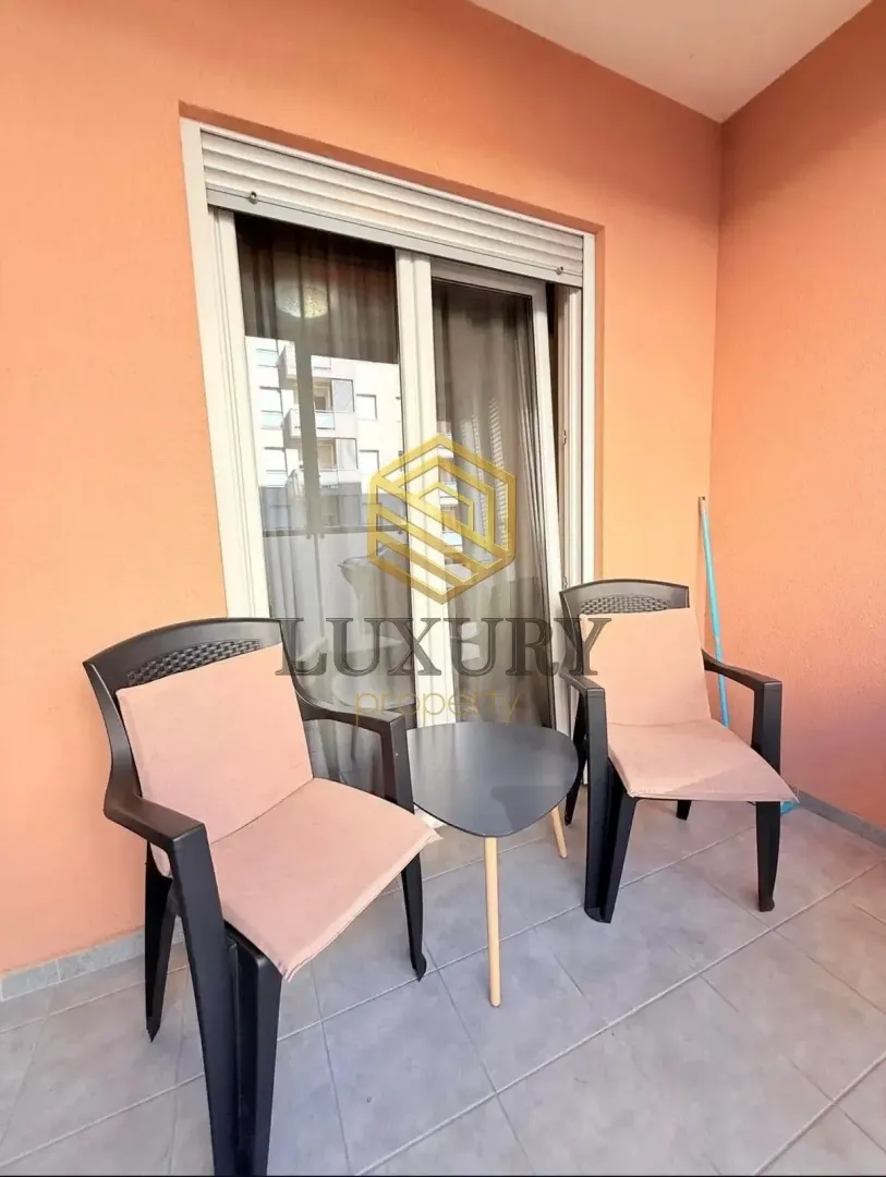 Rent, one bedroom apartment, 38m², Stari Aerodrom, Podgorica