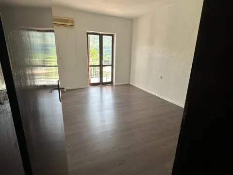 Prodaja, stan, 41m², Herceg Novi, Crna Gora - image 4