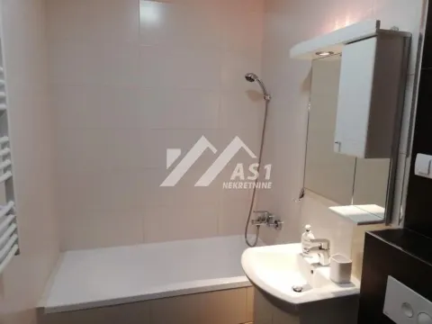 Rent, one bedroom apartment, 44m², Rotkvarija, Novi Sad Sve Podlokacije - image 9