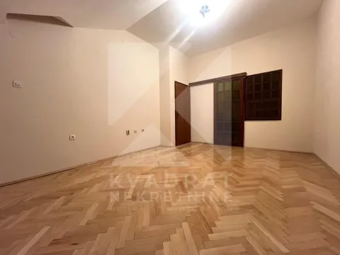 Rent, office space, 58m², Centar, Podgorica - image 3