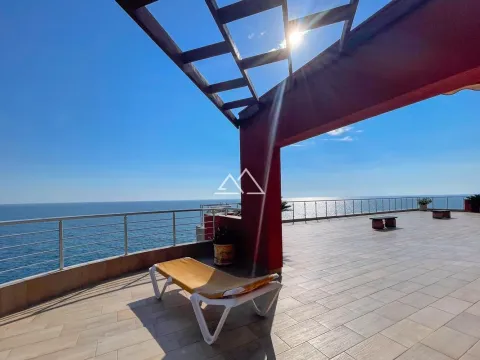 Sale, two bedroom apartment, 242m², Dobra Voda, Budva - image 4