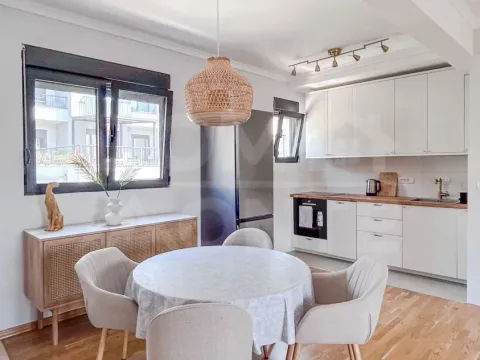 Rent, three bedroom apartment, 77m², Pod Kuk, Tivat - image 15