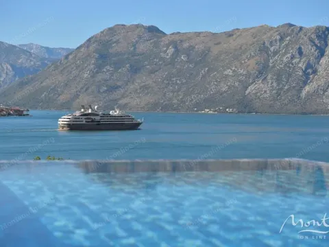 Sale, three bedroom apartment, 191m², Dobrota, Kotor - image 18