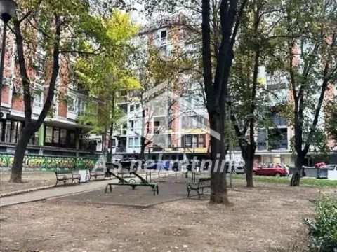 Izdavanje, četvorosoban stan, 117m², Kalenić Pijaca, Vračar Sve Podlokacije - image 20